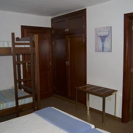 Albergue La Hoyilla - La Aldea *